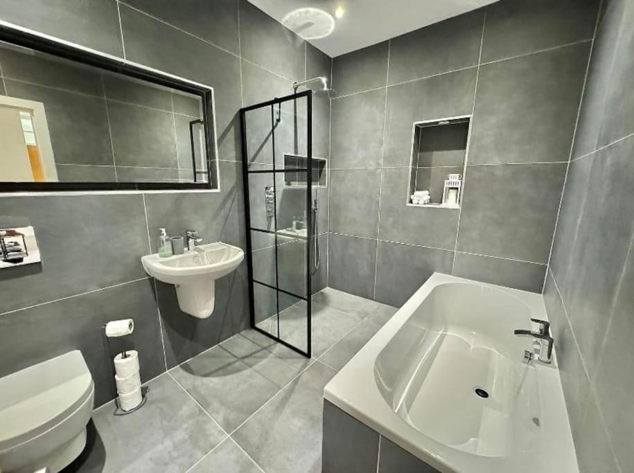 Stylish Apartment Near The Centre Of Harrogate Dış mekan fotoğraf